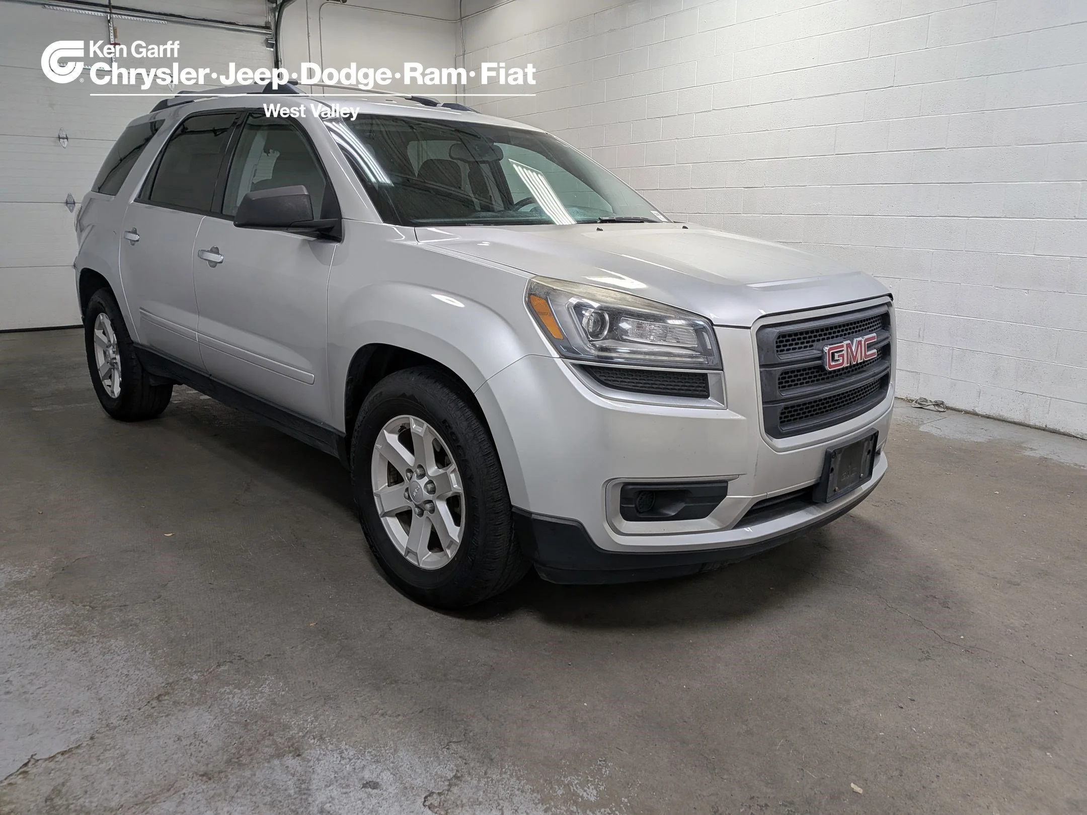 2015 GMC Acadia AWD SLE1's photo