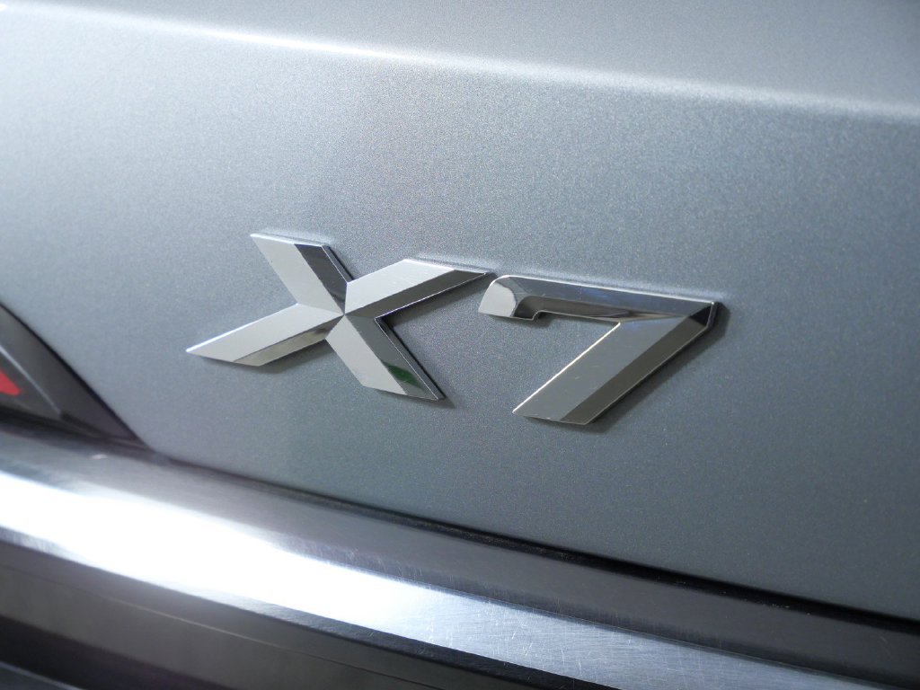 Certified Used 2025 Skyscraper Grey Metallic BMW xDrive40i image 16