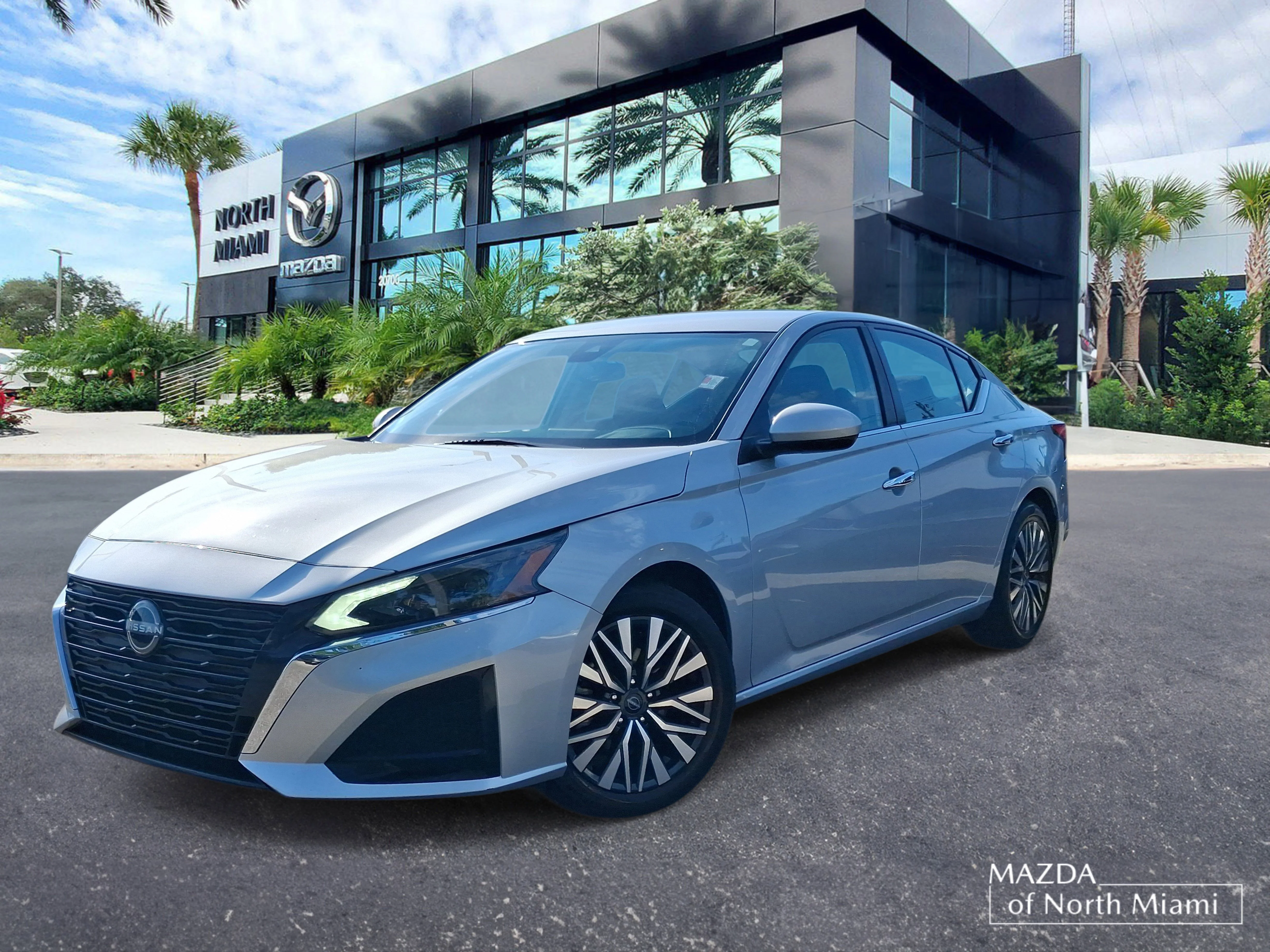 2023 Nissan Altima SV