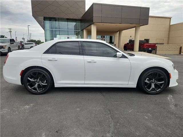 Used 2022 Bright White Clearcoat Chrysler Touring L Rear-Wheel Drive image 4