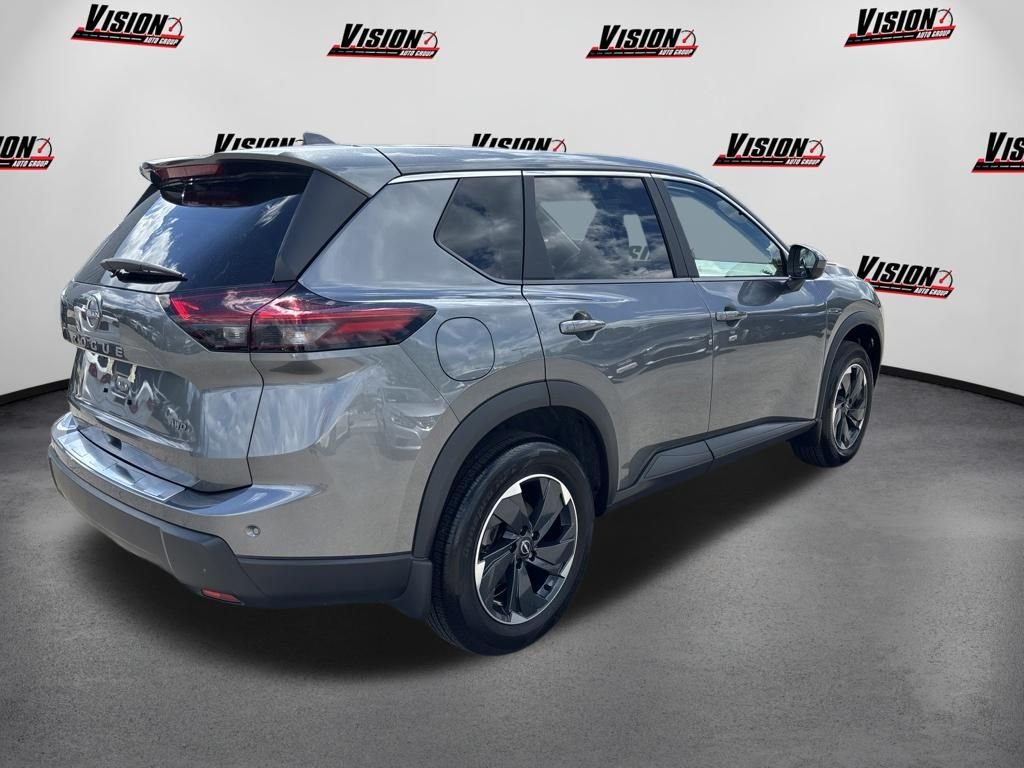 Used 2026 Gray Nissan SV image 5