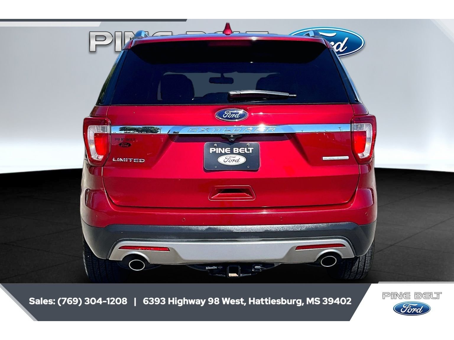 Used 2016 Ruby Red Metallic Tinted Clearcoat Ford Limited image 4