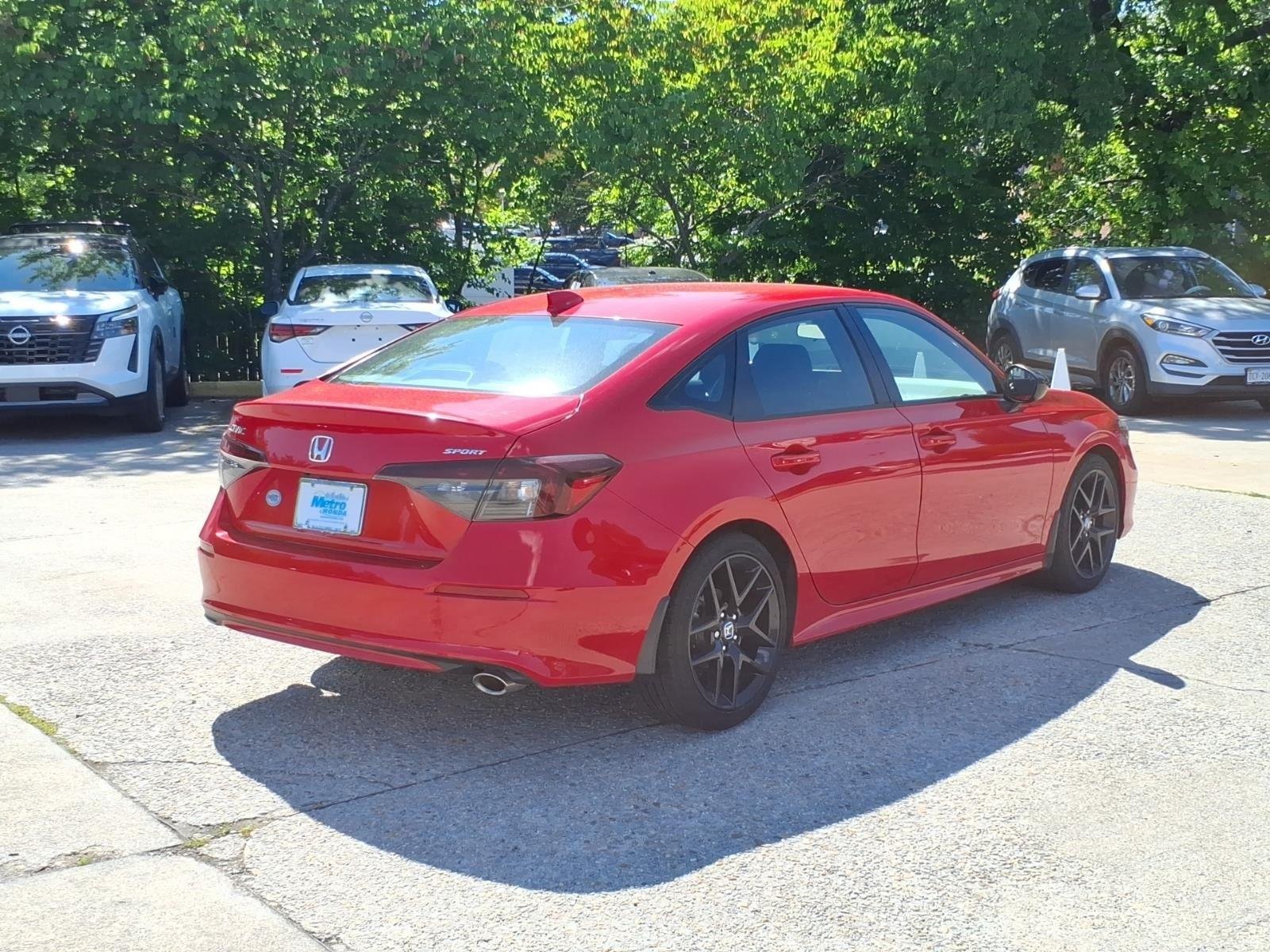 Used 2025 Rallye Red Honda Sport image 7