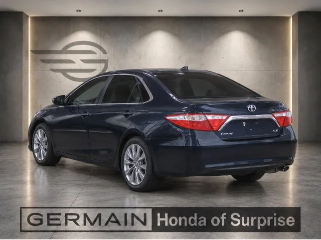 Used 2016 Cosmic Gray Mica Toyota XLE image 4