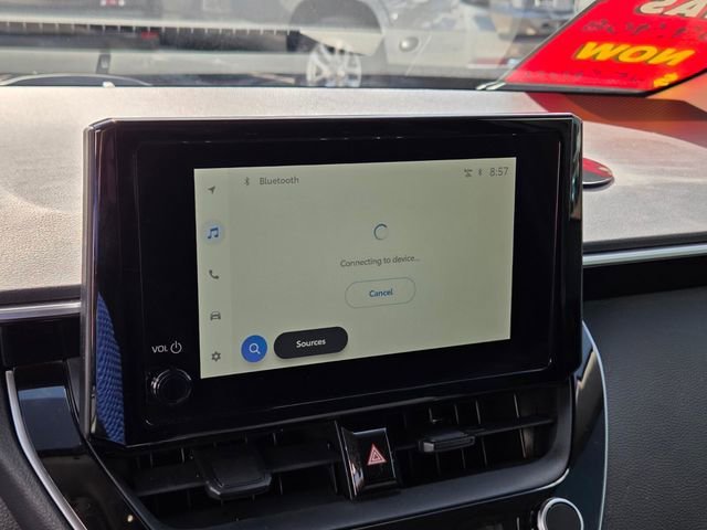 2025 Toyota Corolla LE - Photo 20