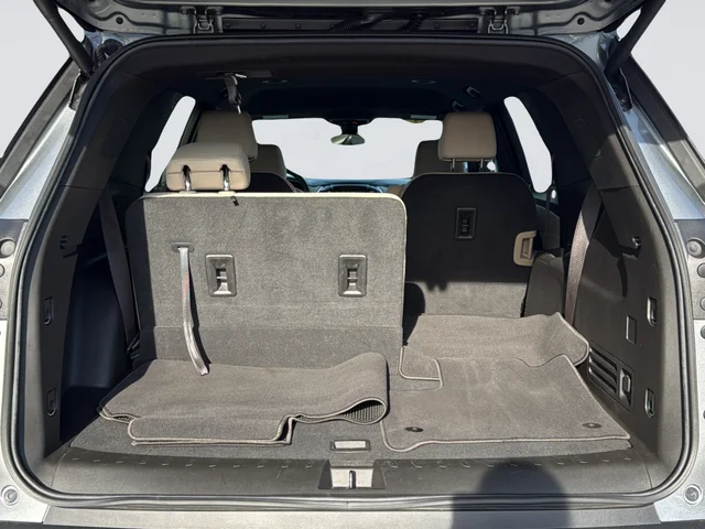 Used 2023 Gray Chevrolet LT image 35