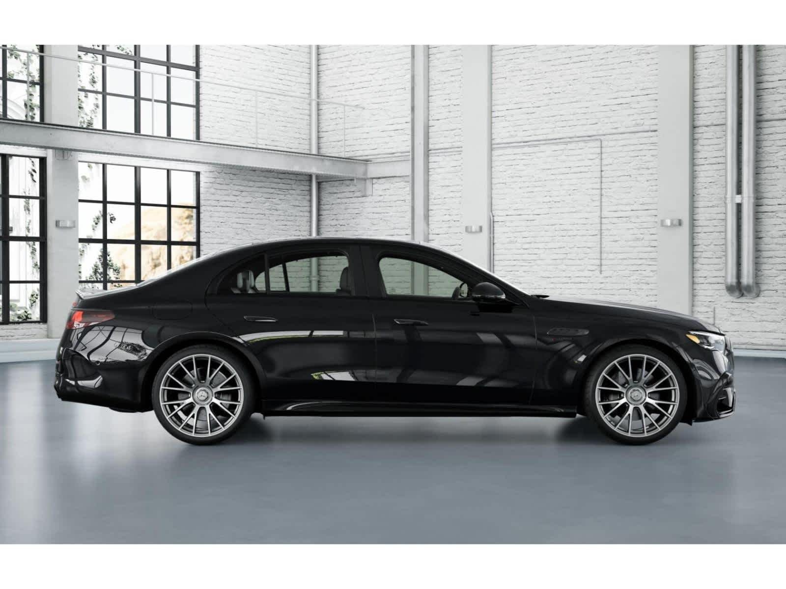 New 2026 040/Black Mercedes-Benz AMG® E 53 E image 2