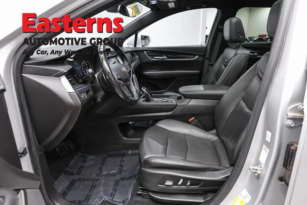 Used 2020 Silver Cadillac Premium Luxury image 14