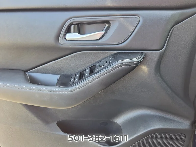 Used 2026 Deep Ocean Blue NISSAN FWD SV *LTD AVAIL* image 28