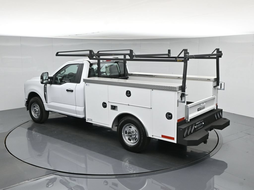 New 2026 Oxford White Ford XL image 44