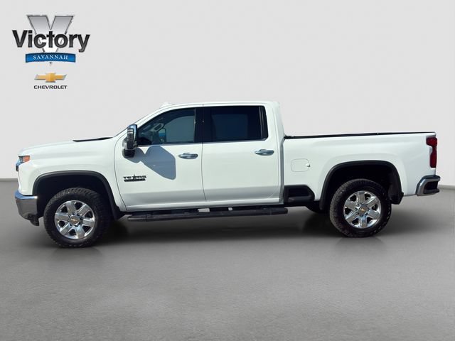 Used 2022 SUMMIT WHITE Chevrolet LTZ image 4