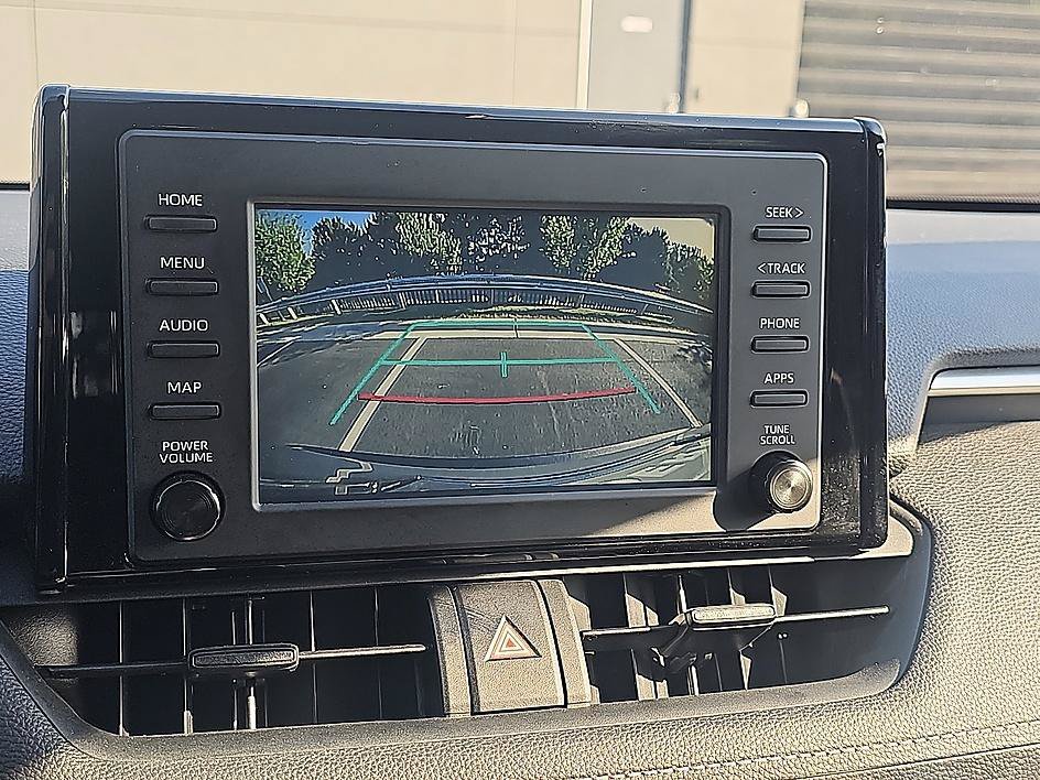 Used 2019 Silver Sky Metallic Toyota LE image 26
