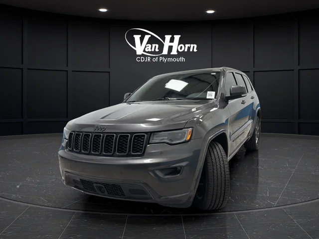 Used 2021 Crystal Metallic Jeep Limited image 3