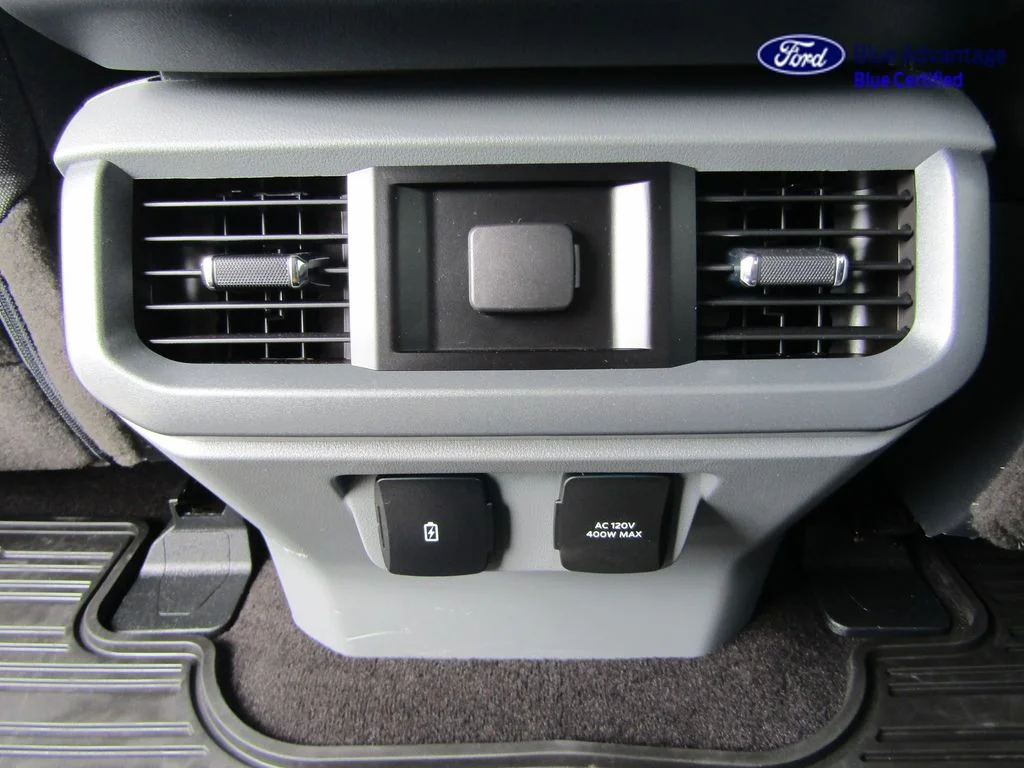 2023 Ford F-150 XLT - Photo 27