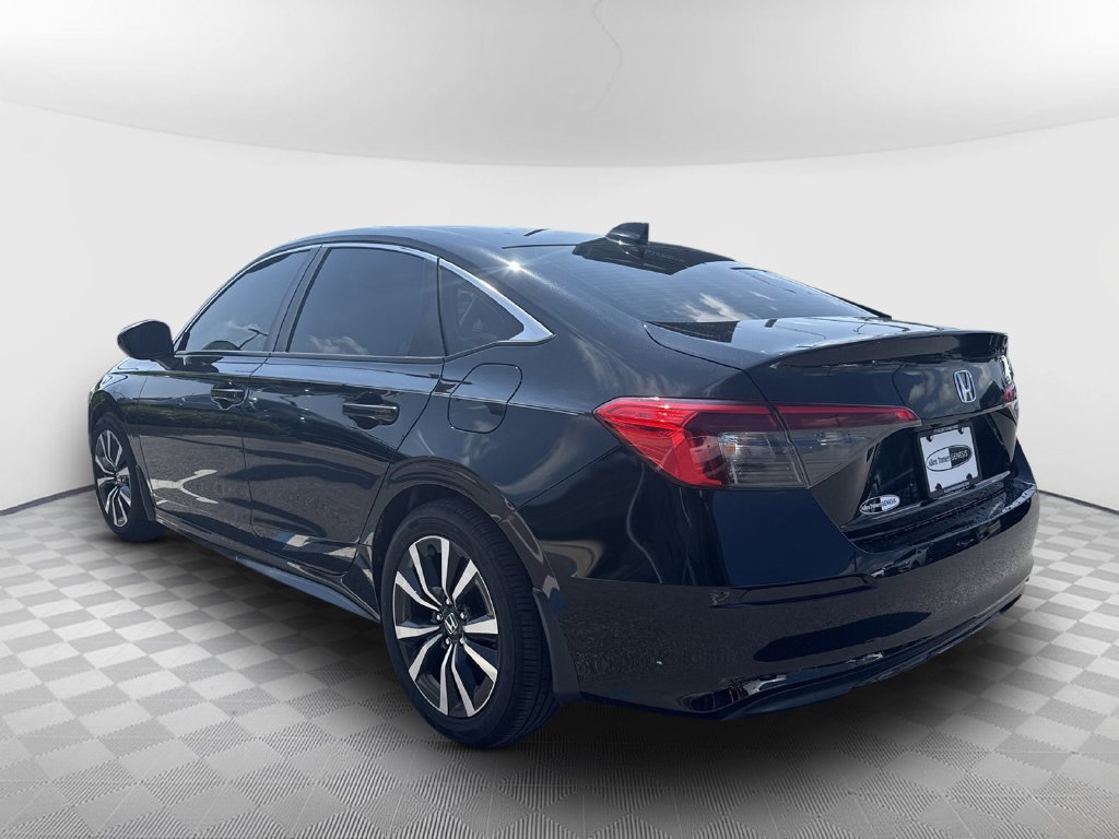 Used 2022  Honda EX image 6