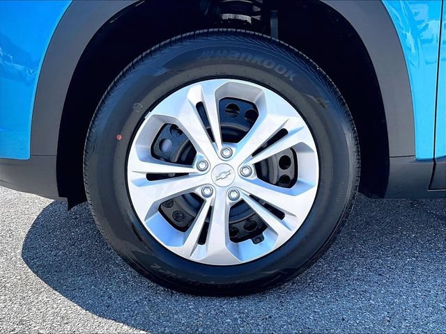 2026 Chevrolet Trax LS - Photo 7