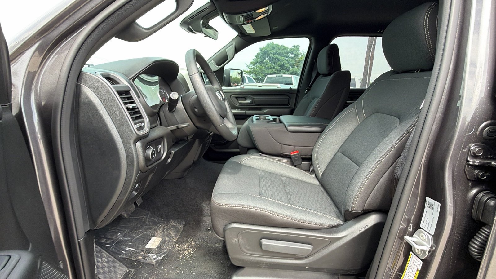 New 2026 Granite Crystal Metallic Clear-Coat Exterior Paint RAM Express image 11