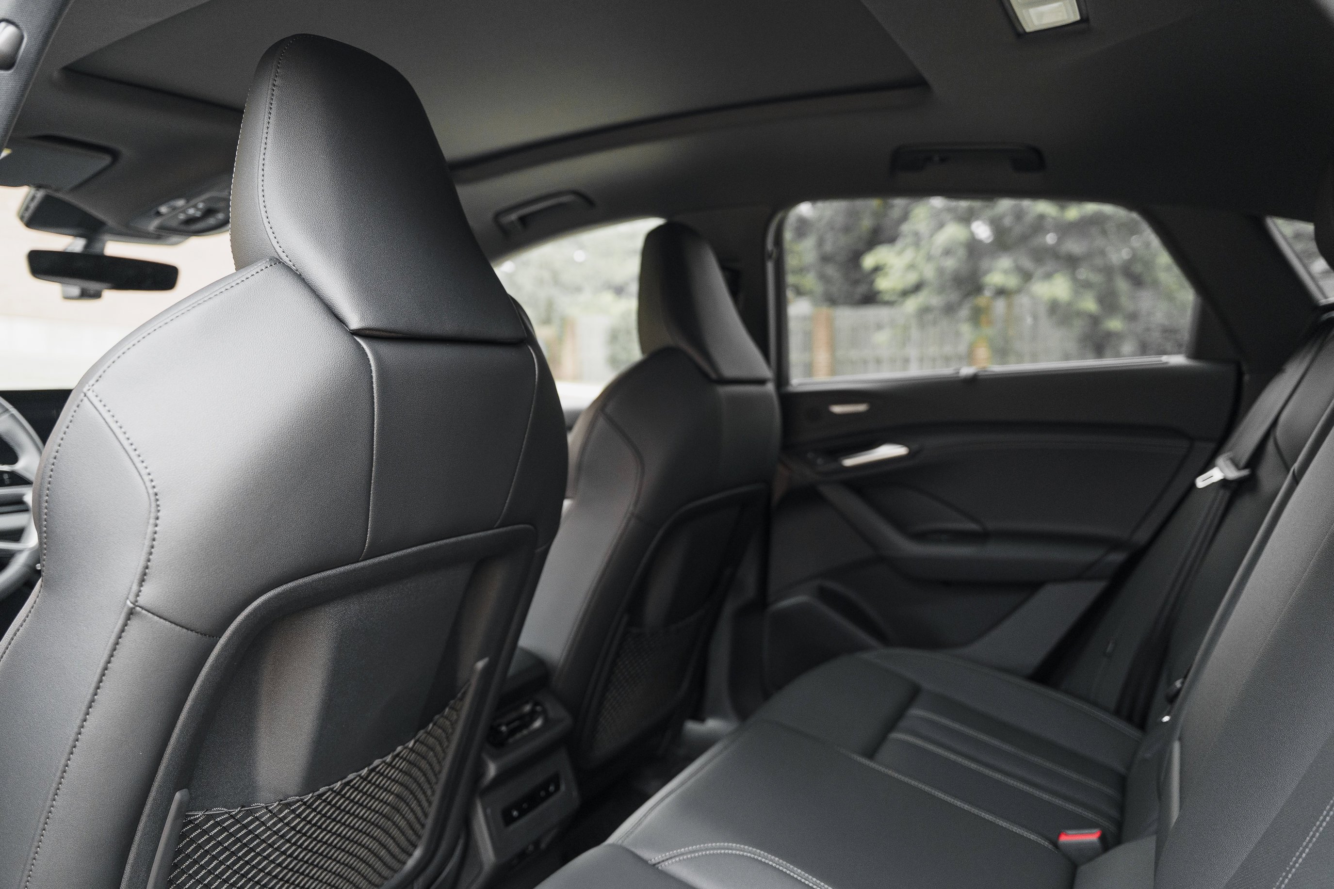New 2027 Manhattan Gray Metallic Audi Premium Plus image 26