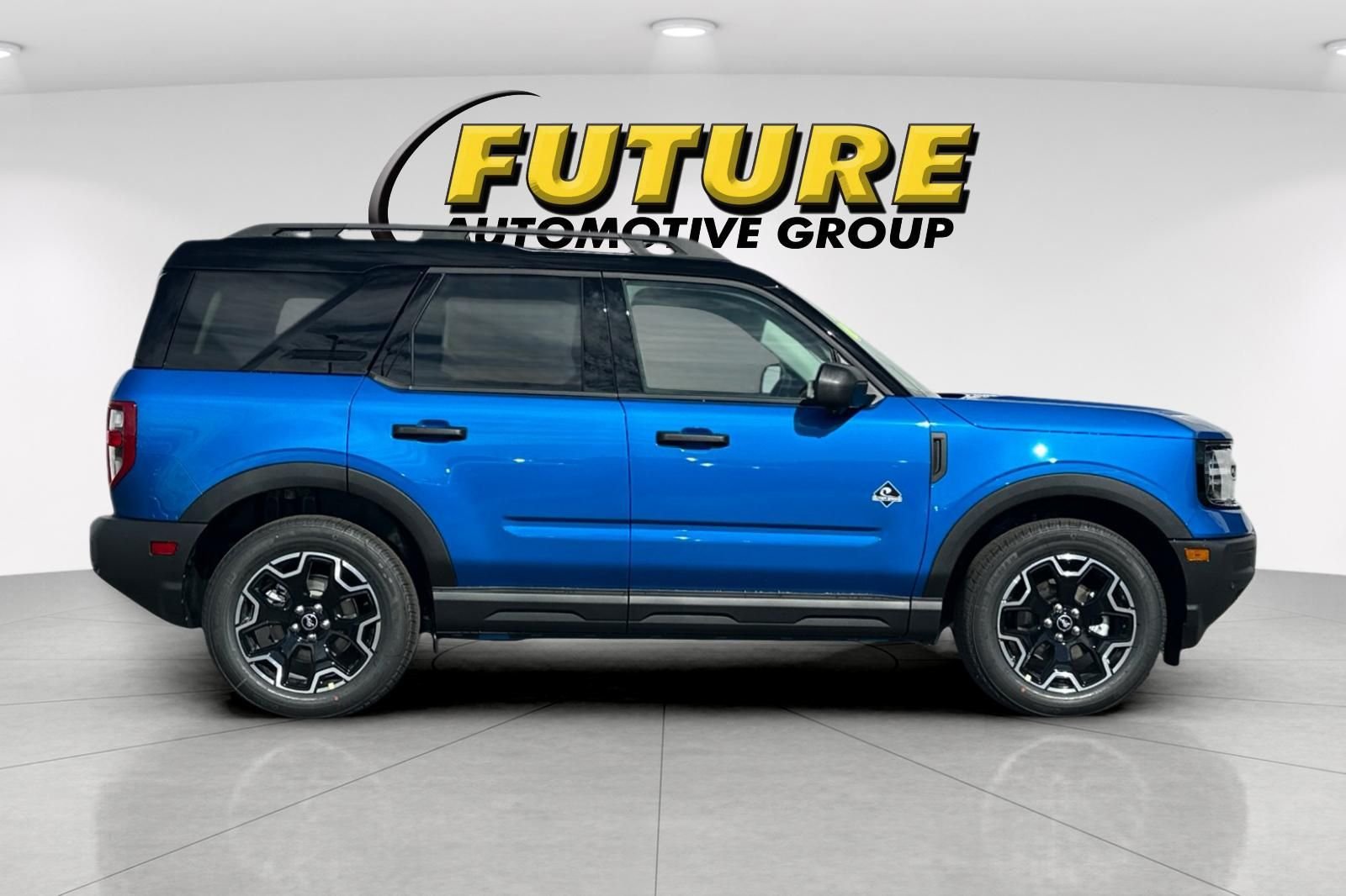 Used 2026 Blue Ford Outer Banks image 2