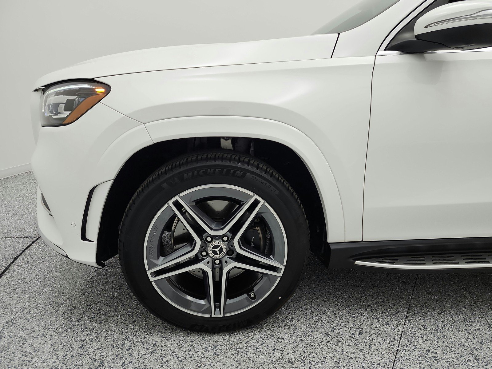Certified Used 2023 Polar White Mercedes-Benz GLS 450 4MATIC® SUV image 18