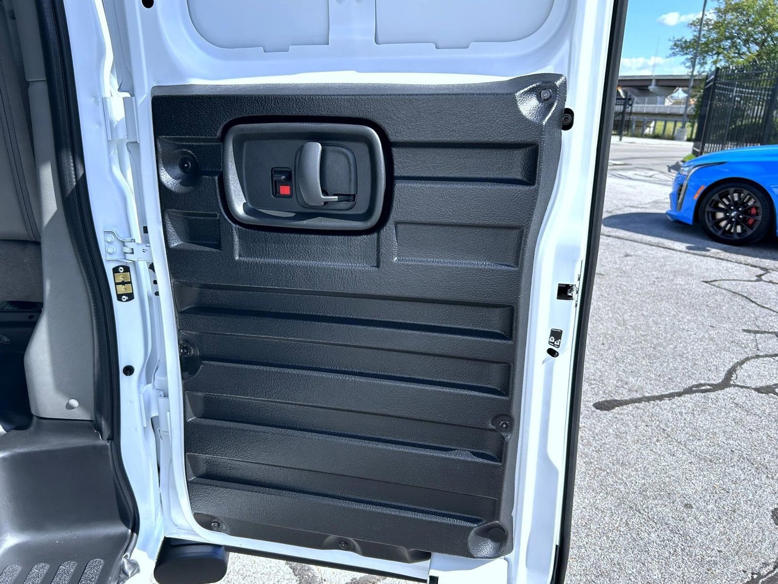 2025 Chevrolet Express Cargo Work Van - Photo 17