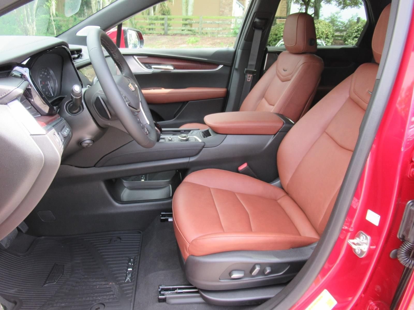 2026 Cadillac XT5 Premium Luxury - Photo 17