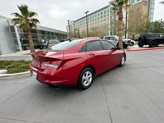 Certified Used 2022 Scarlet Red Pearl Hyundai SE image 7