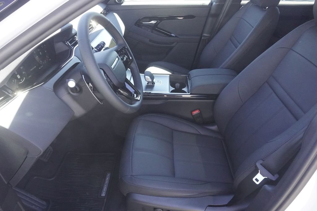New 2026 Fuji White Land Rover S image 18
