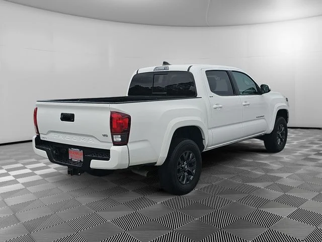 Used 2023 White Toyota SR5 image 4