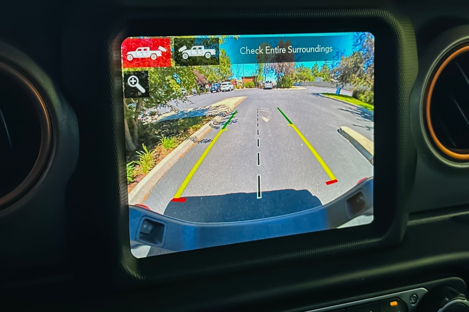 Used 2022 Gray Jeep Mojave image 26