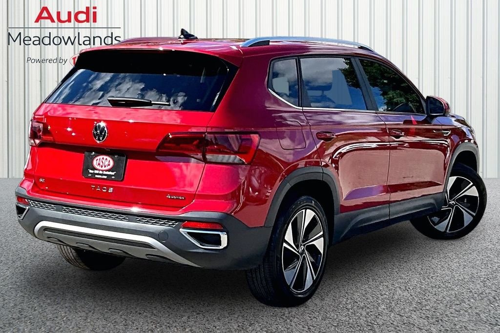 Used 2023 Red Volkswagen 1.5T SE image 6
