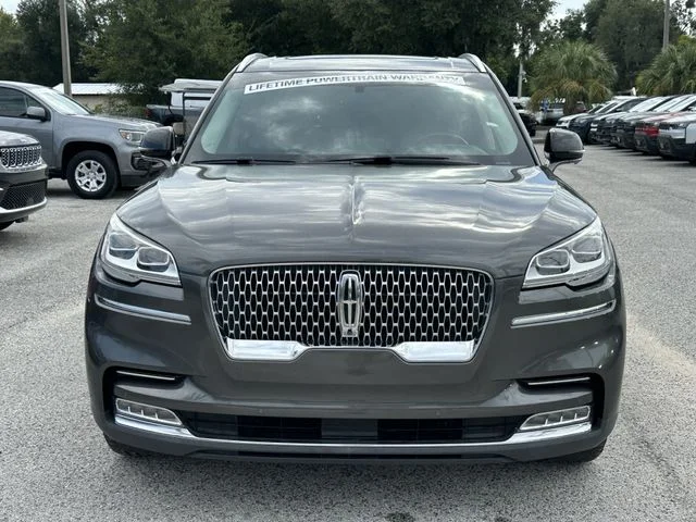 Used 2020 Gray Lincoln Reserve image 4