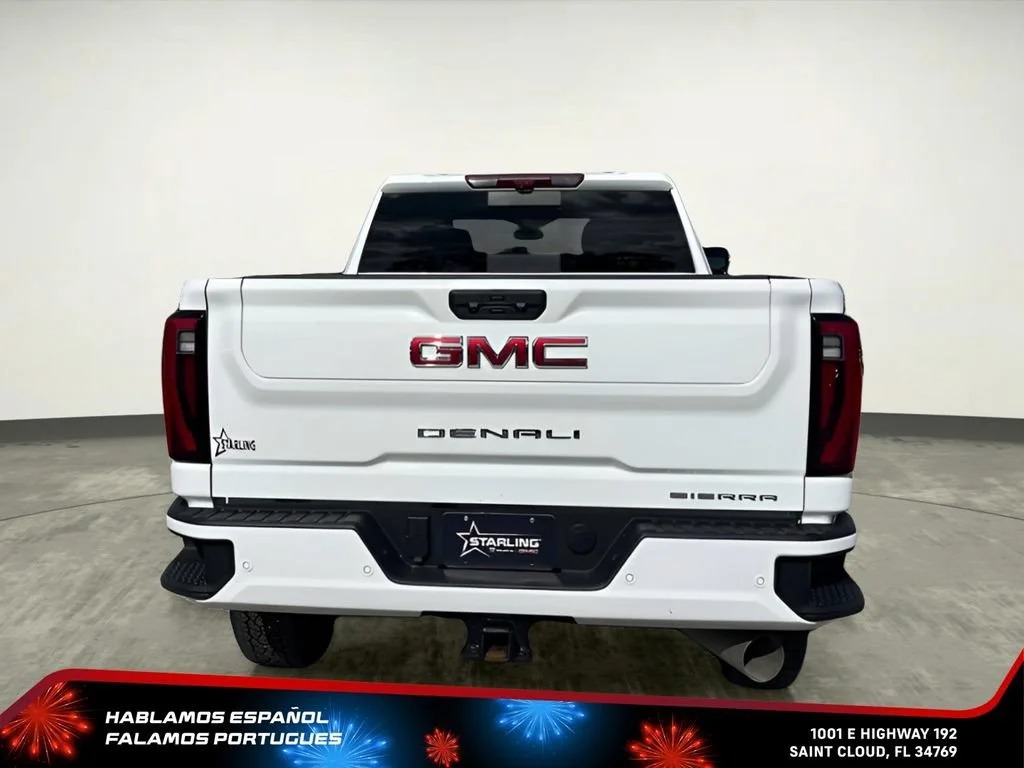 Used 2025 Summit White GMC Denali image 4