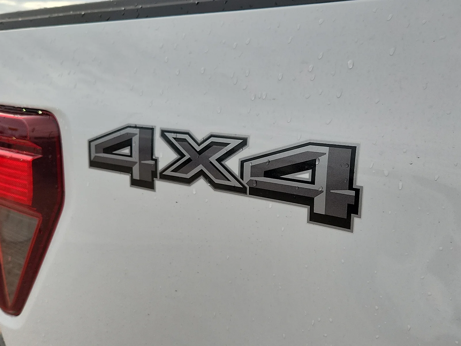 New 2026 Oxford White Ford STX image 11