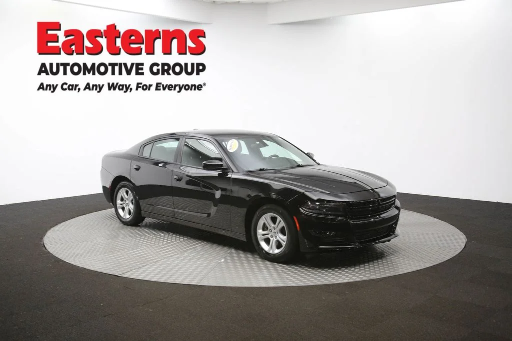 Used 2022 Black Dodge SXT image 46