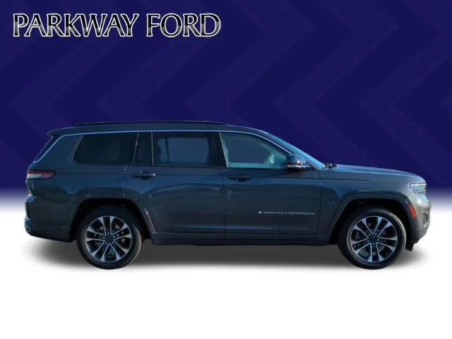 Used 2024 Gray Jeep Overland image 6