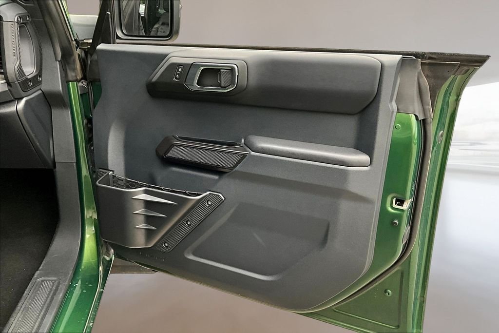 Used 2025 Green Metallic Ford Outer Banks image 26