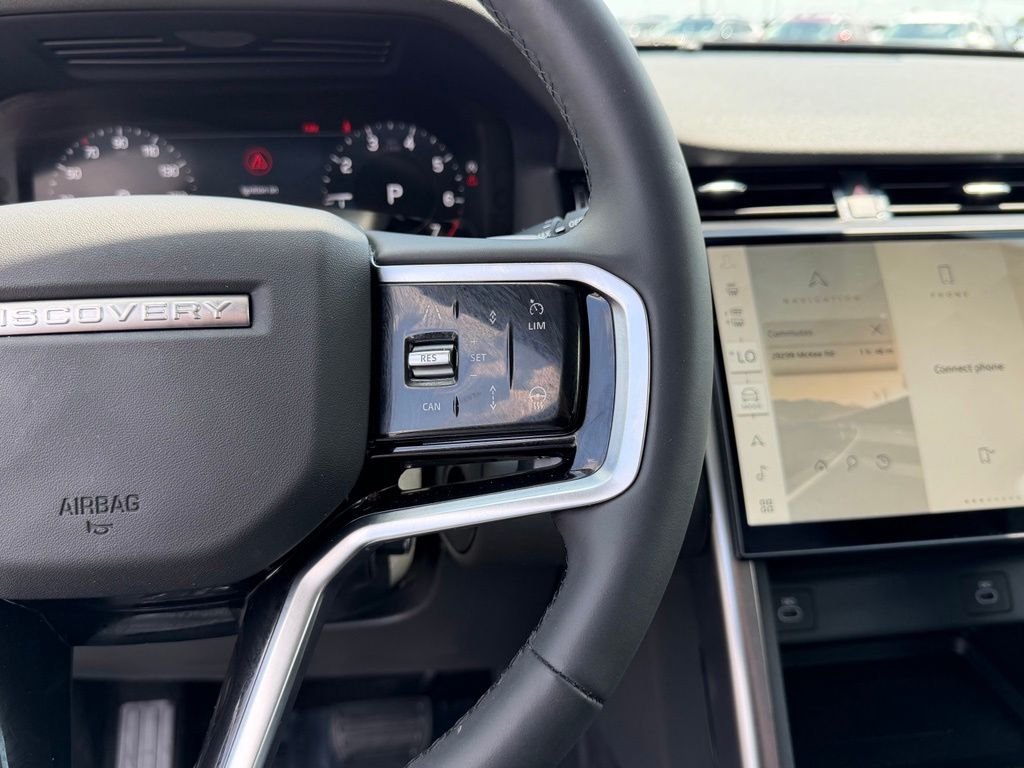 Used 2024 Gray Land Rover S image 29