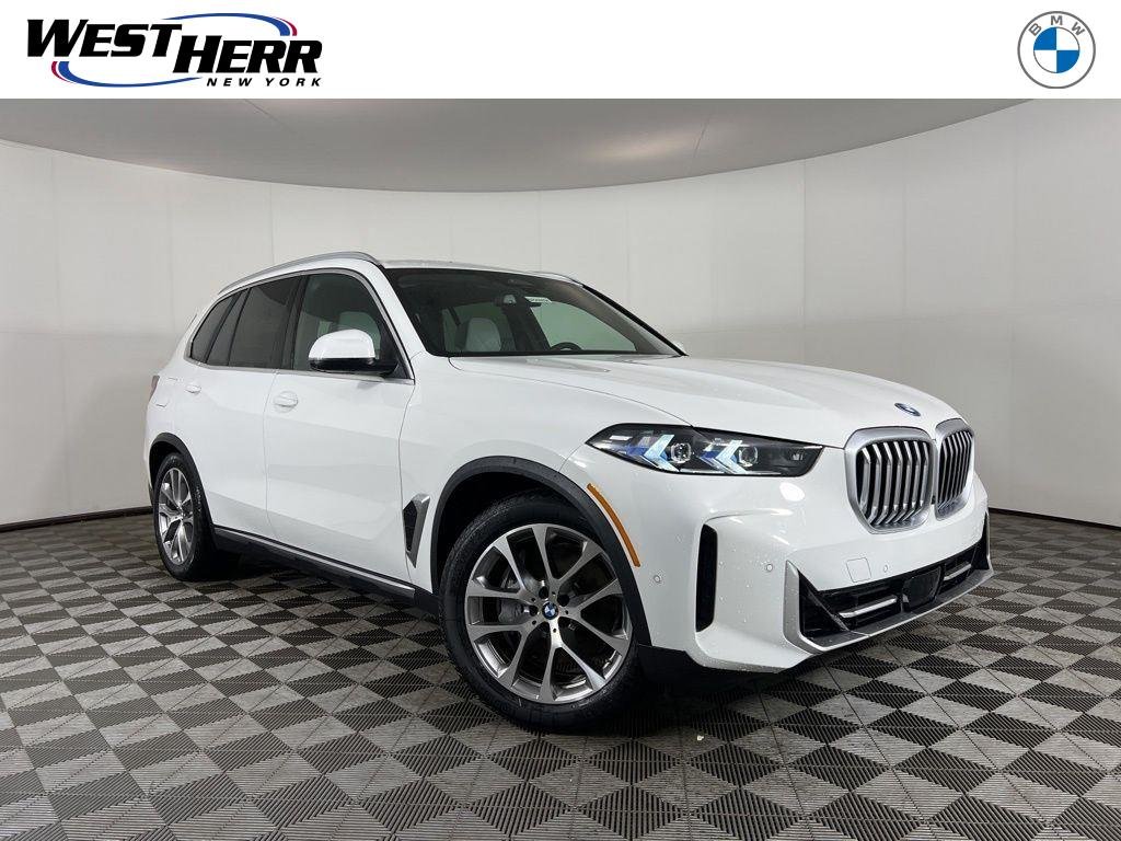 2026 BMW X5 xDrive50e's photo