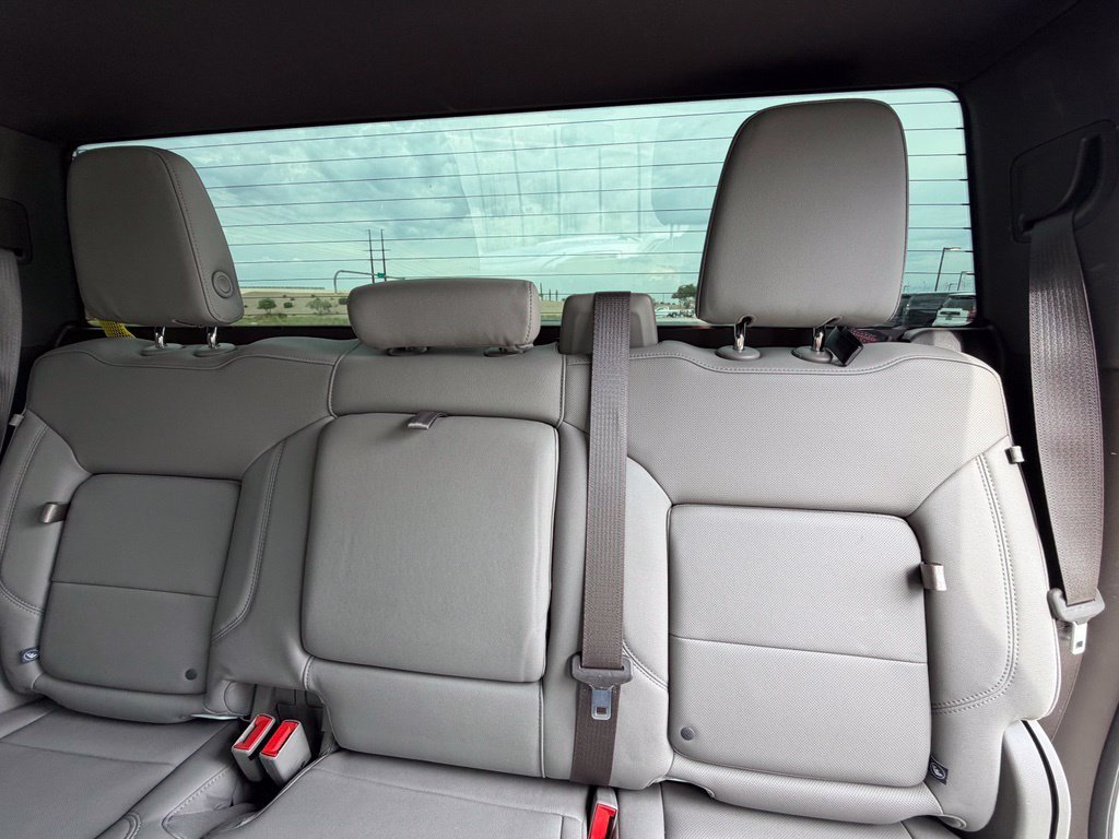 Certified Used 2023 White GMC SLT image 16