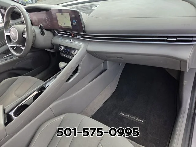 Used 2023 Silver Hyundai SEL image 16