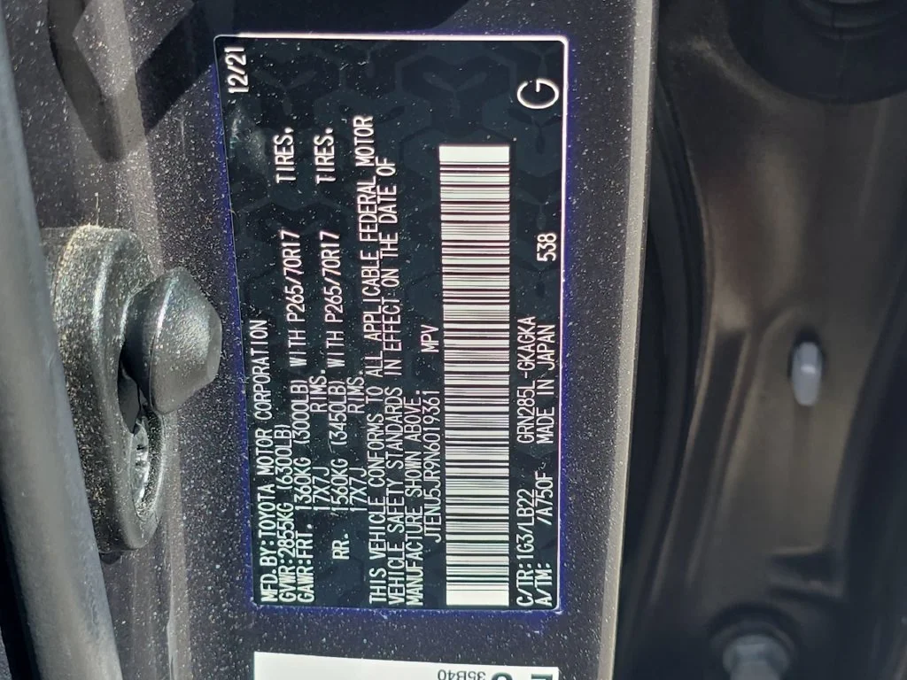 Used 2022 Gray Toyota SR5 Premium image 16