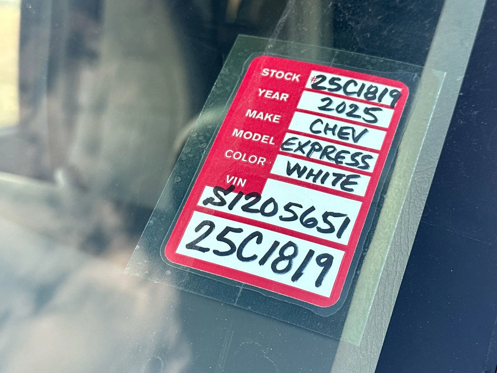 New 2025 Summit White Chevrolet Work Van image 26