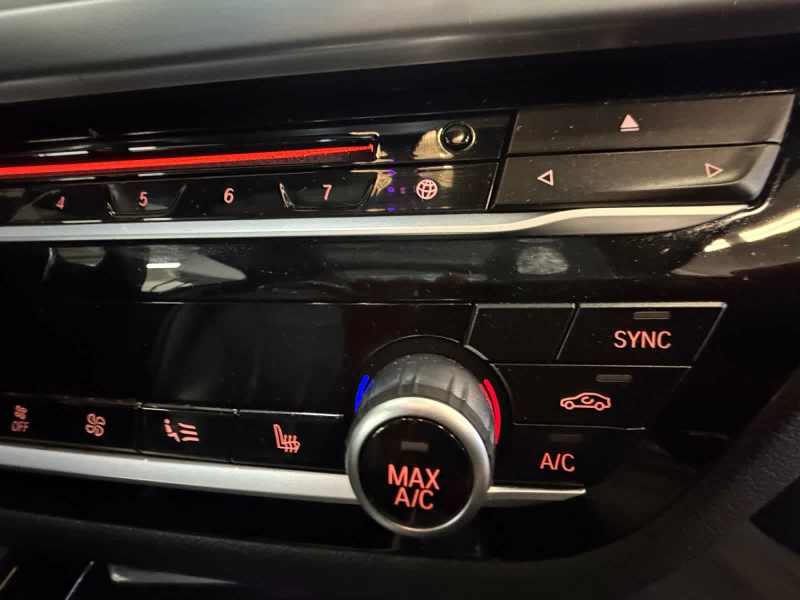 Used 2019 Black Sapphire Metallic BMW M40i image 24