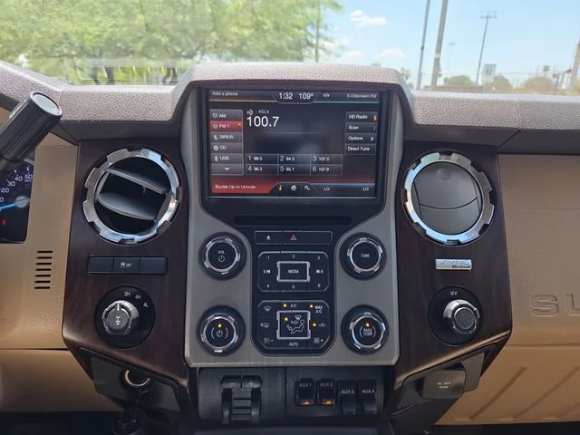 Used 2013 Brown Ford Lariat image 16