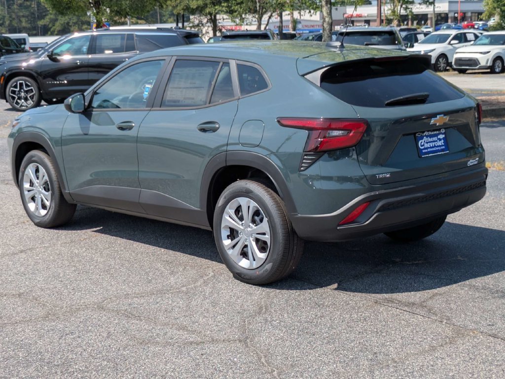 2026 Chevrolet Trax LS - Photo 6