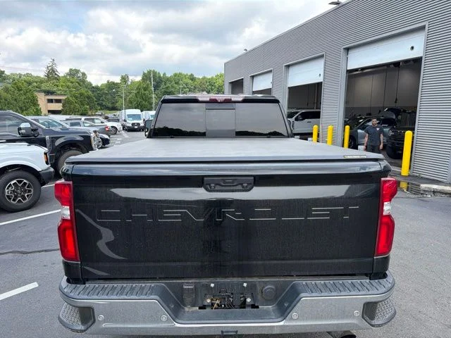 Used 2020 Black Chevrolet LTZ image 5