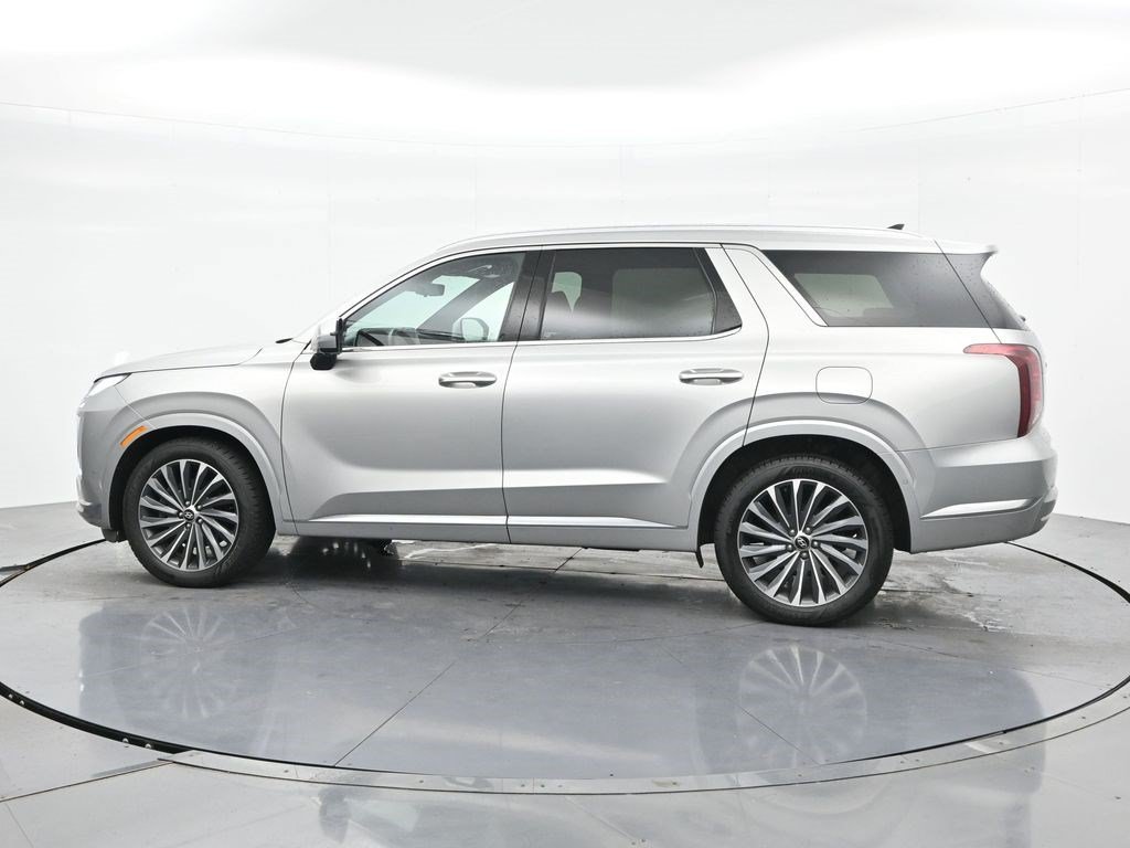 Certified Used 2024 Typhoon Silver Hyundai Calligraphy image 8