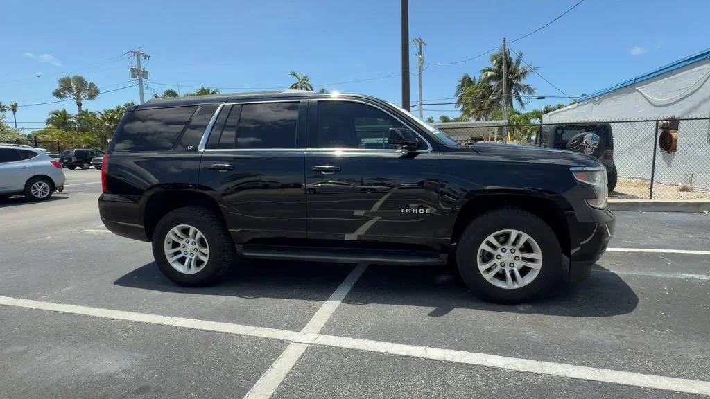 Used 2019 BLACK Chevrolet LT image 9