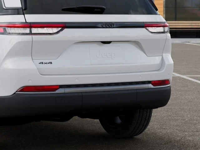 New 2027 White Jeep Limited image 25